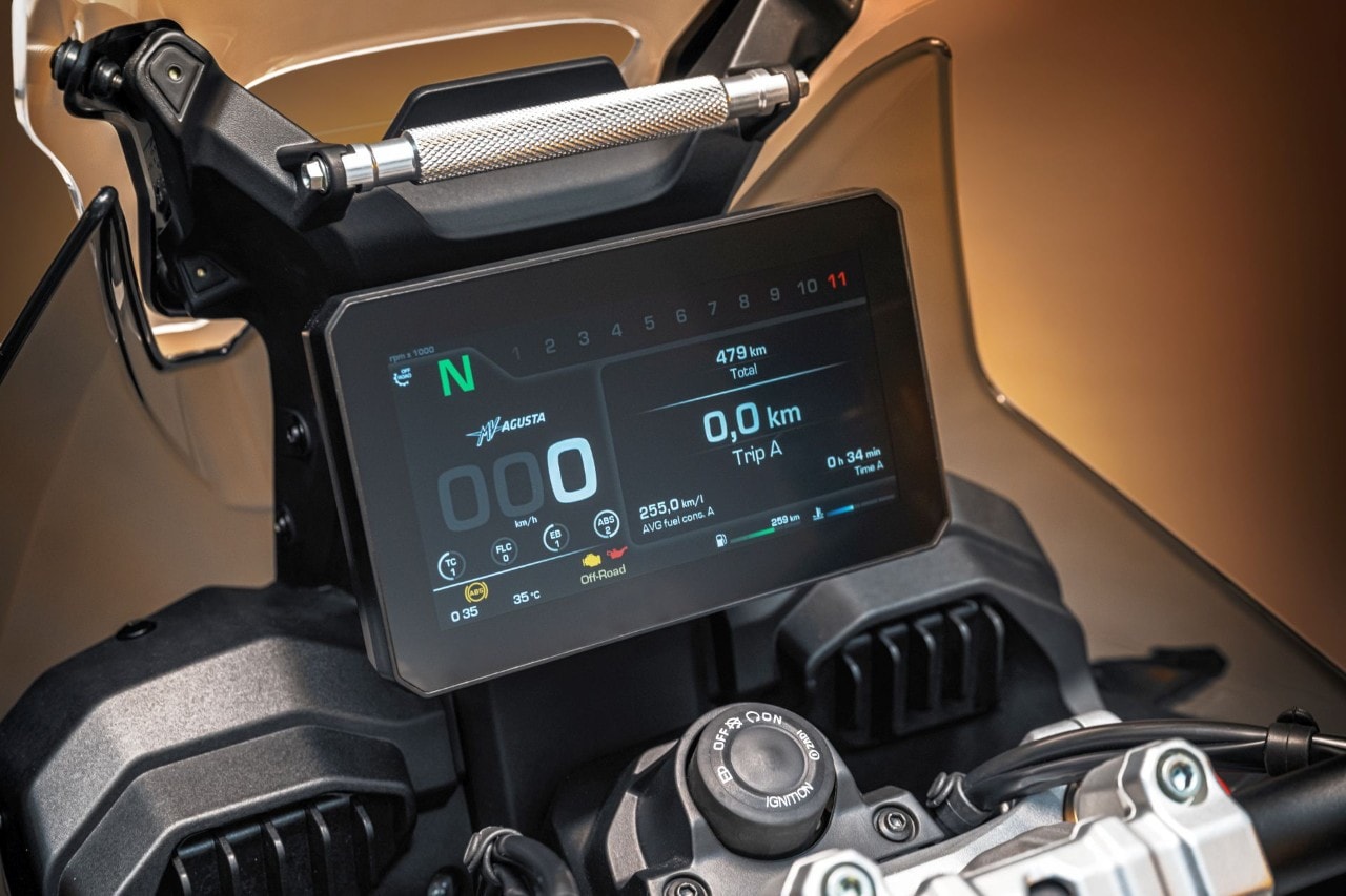 Test ANTEPRIMA - MV Agusta LXP Orioli: lucida follia +VIDEO+